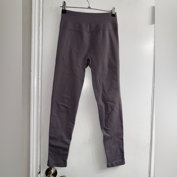 lululemon athletica Pants - Lululemon seamless tight size 4